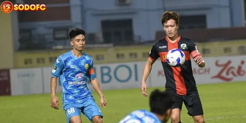 Hòa Bình Cầm Chân Ninh Bình 1-1: Cú Sốc Đến Từ Chiến Thuật Phản Công