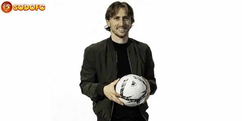 Chi tiết thương vụ đầu tư của Luka Modric