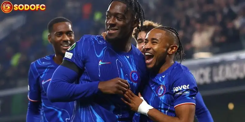 Đỉnh cao kỷ lục châu Âu cùng Chelsea tại Conference League