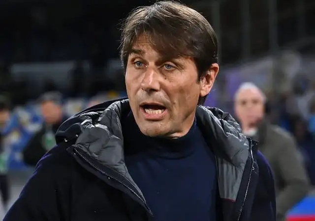 Huấn luyện viên trưởng Napoli Antonio Conte vào ngày 30 tháng 3 năm 2025