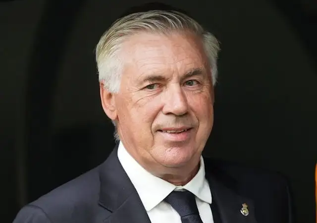 Huấn luyện viên Real Madrid Carlo Ancelotti chụp ảnh vào ngày 25 tháng 8 năm 2024