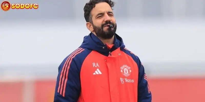 Chiến Lược Của HLV Amorim Cân Bằng Giữa Ngoại Hạng Anh Và Europa League Cho MU