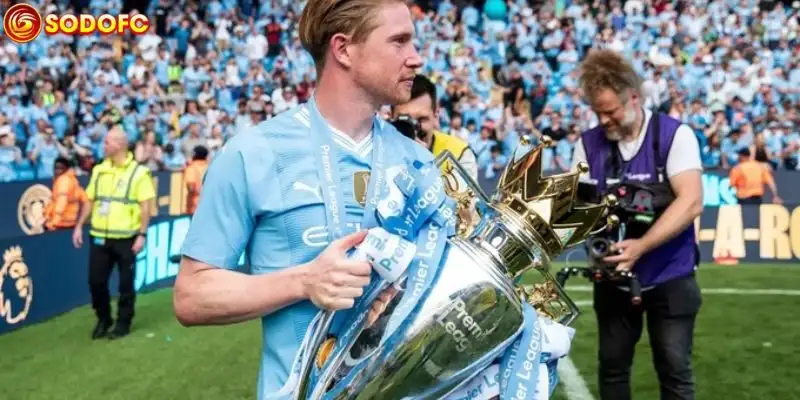 Man City Bay Cao Với Chuỗi 5 Thắng Lợi: Kevin De Bruyne Chói Sáng Trước Ngày Chia Tay