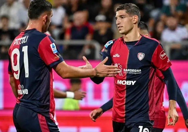 Matteo Prati và Roberto Piccoli của Cagliari, tháng 11 năm 2024