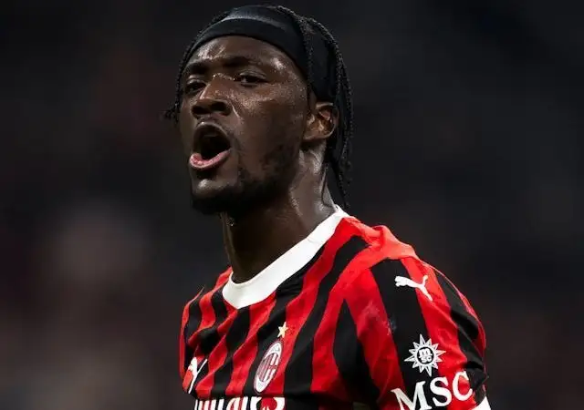Tammy Abraham ăn mừng bàn thắng cho Milan vào ngày 2 tháng 4 năm 2025