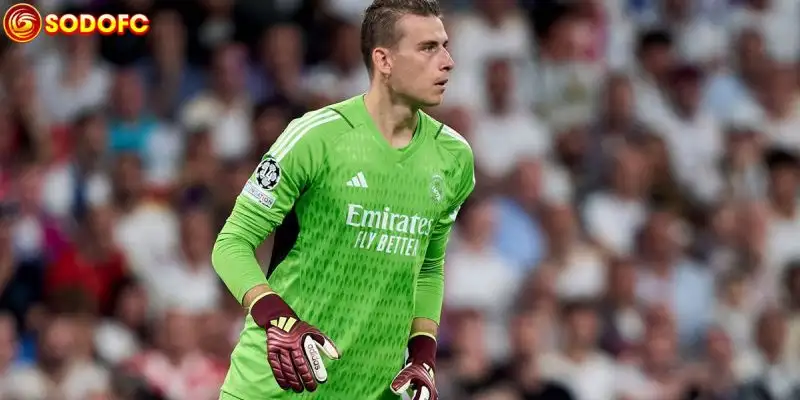 Thủ môn Andriy Lunin và nhu cầu cải thiện khung thành