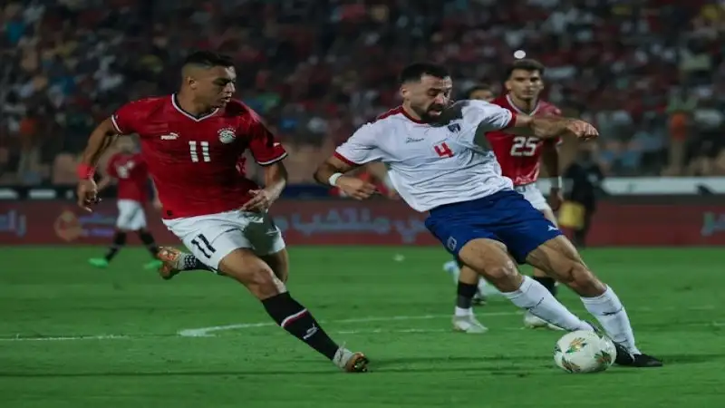 Roberto Lopes of Cape Verde in action against Egypt on September 6, 2024 Roberto Lopes của Cape Verde trong trận đấu với Ai Cập ngày 6 tháng 9 năm 2024