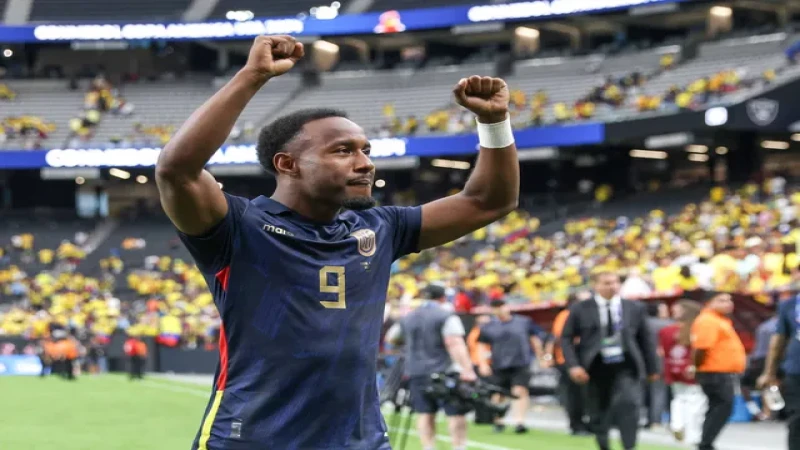 John Yeboah ăn mừng chiến thắng cùng Ecuador tại Copa America tháng 6/2024