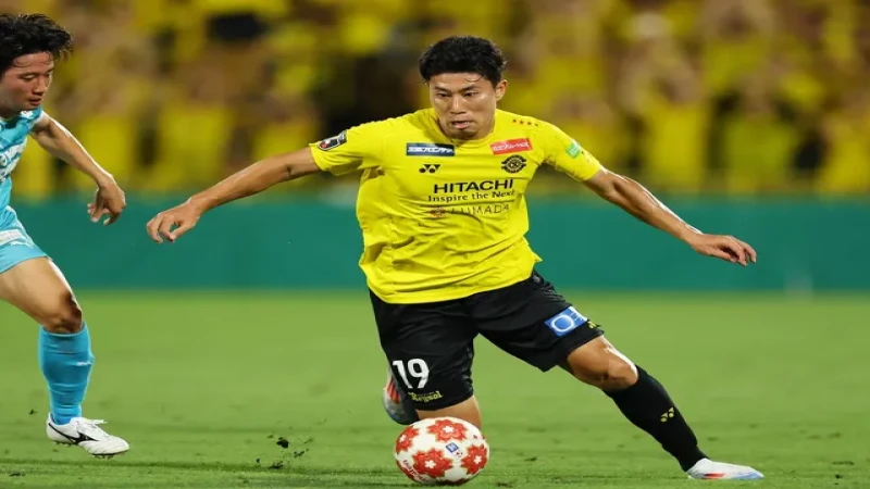 Mao Hosoya của Kashiwa Reysol trong trận đấu ngày 10 tháng 7 năm 2024