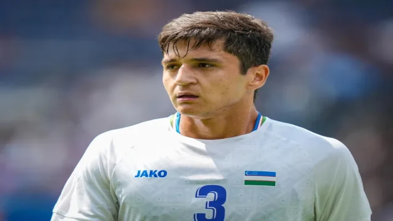 Abdukodir Khusanov của Uzbekistan ngày 24 tháng 7 năm 2024