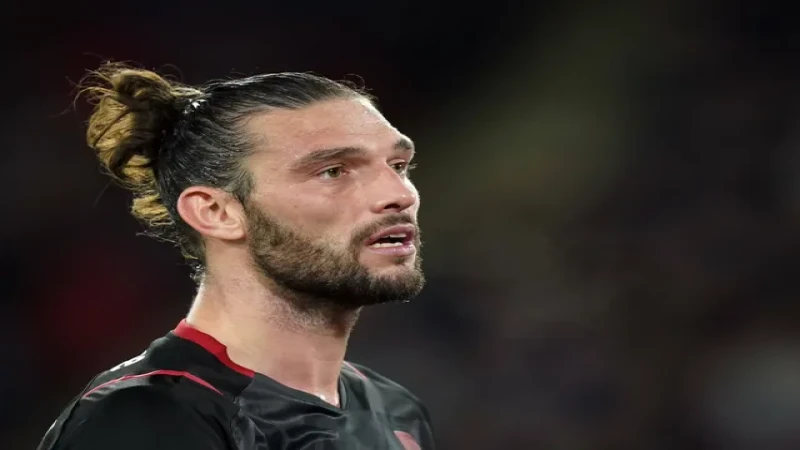 Andy Carroll vào ngày 9 tháng 2 năm 2022 Andy Carroll vào ngày 9 tháng 2 năm 2022