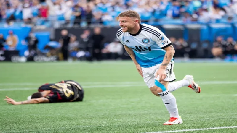 Pep Biel ăn mừng bàn thắng cho Charlotte FC ngày 01/03/2024
