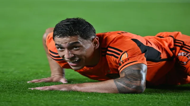 Nhận định soi kèo Houston Dynamo vs Montreal Impact 15/06 lúc 07h30 - Tiền đạo Ezequiel Ponce của Houston Dynamo
