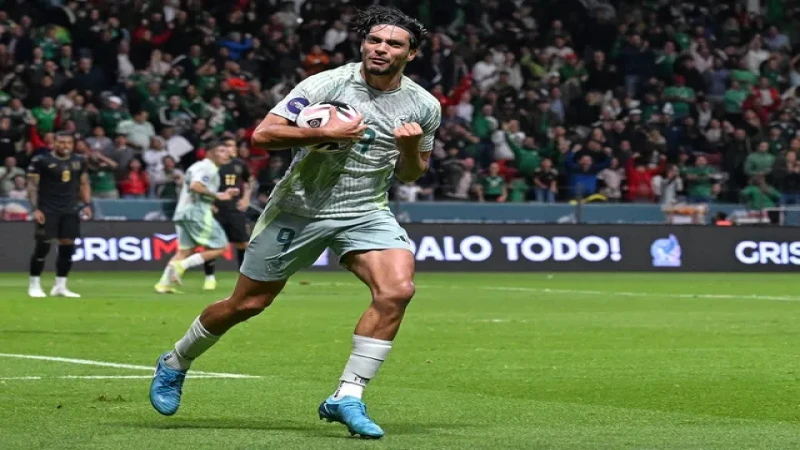 Tiền đạo Raul Jimenez của Mexico ăn mừng bàn thắng vào ngày 19 tháng 11 năm 2024