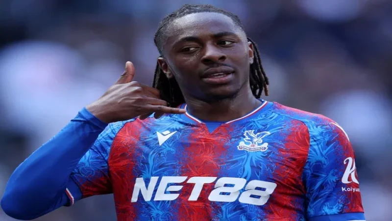 Eberechi Eze ăn mừng bàn thắng vào lưới Tottenham Hotspur, ngày 11 tháng 5 năm 2025