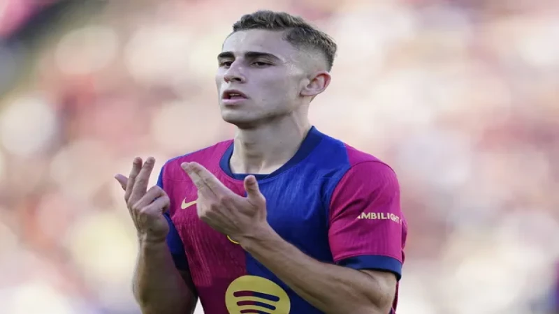 Fermin Lopez của Barcelona phản ứng trong một trận đấu ngày 18 tháng 5 năm 2025