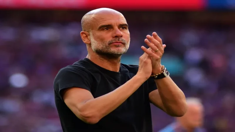 Huấn luyện viên Pep Guardiola của Manchester City trong một trận đấu