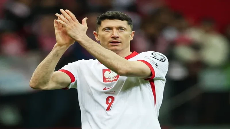 Tiền đạo Robert Lewandowski của Ba Lan ngày 24 tháng 3 năm 2025