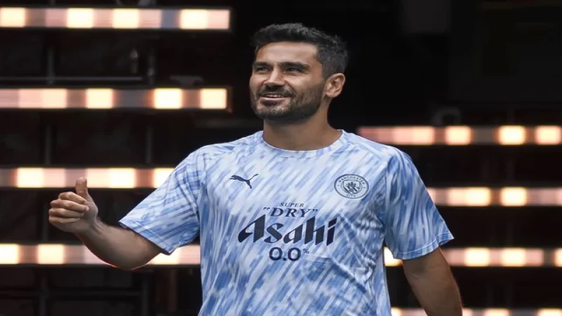 Ilkay Gundogan trong màu áo Manchester City