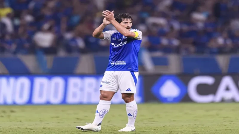 Lucas Silva của Cruzeiro trong trận đấu ngày 1 tháng 6 năm 2025