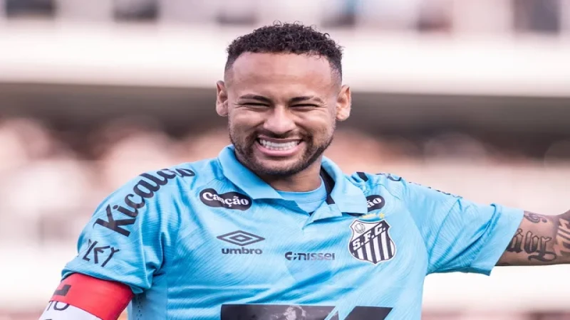 Neymar Jr. thi đấu cho Santos vào ngày 1 tháng 6 năm 2025