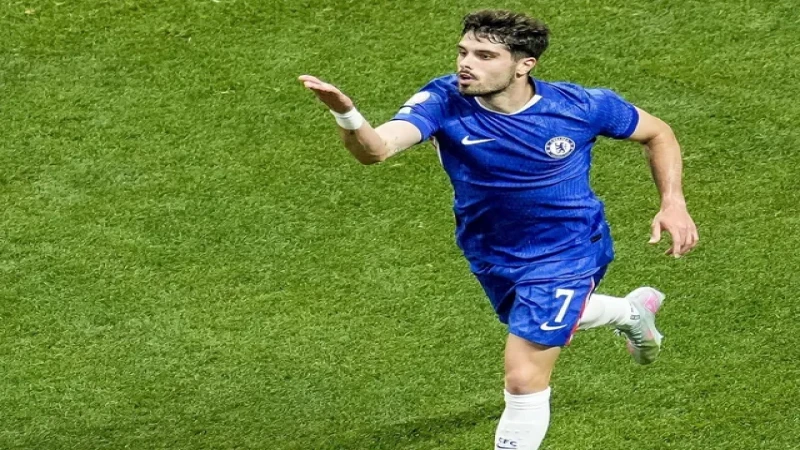 Pedro Neto ăn mừng bàn thắng cho Chelsea ngày 16 tháng 6 năm 2025