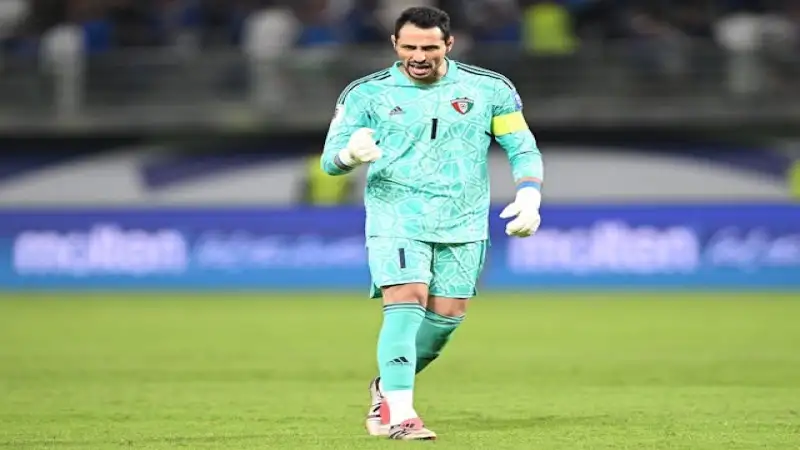 Thủ môn Khaled Al-Rashidi của Kuwait trong trận đấu ngày 14 tháng 11 năm 2024