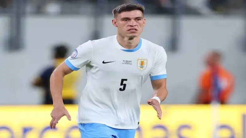 Manuel Ugarte tuyển thủ quốc gia Uruguay ngày 27 tháng 6 năm 2024