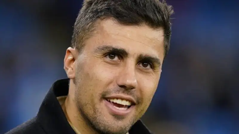 Rodri của Manchester City vào ngày 23 tháng 11 năm 2024 Rodri trong màu áo Manchester City, tháng 11/2024