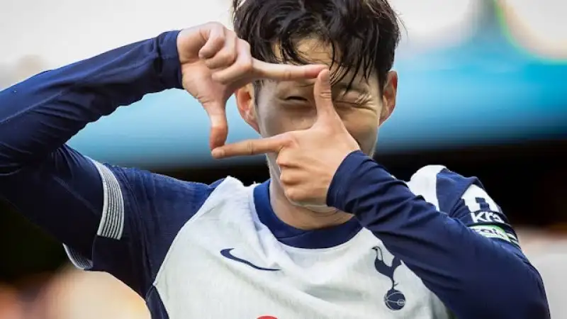 Hình ảnh Son Heung-min của Tottenham Hotspur chụp vào ngày 19 tháng 10 năm 2024 Son Heung-min của Tottenham Hotspur trong trận đấu ngày 19/10/2024