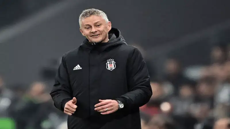 Huấn luyện viên Ole Gunnar Solskjaer của Besiktas