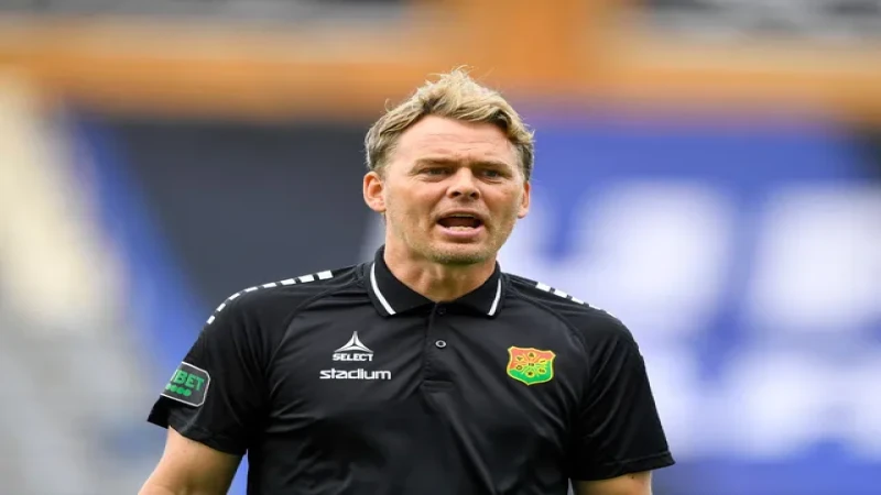 Huấn luyện viên GAIS Fredrik Holmberg ngày 13 tháng 7 năm 2024