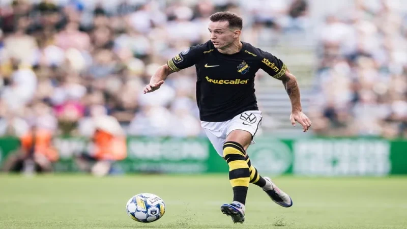 Bersant Celina của AIK trong một trận đấu ngày 3/8/2024