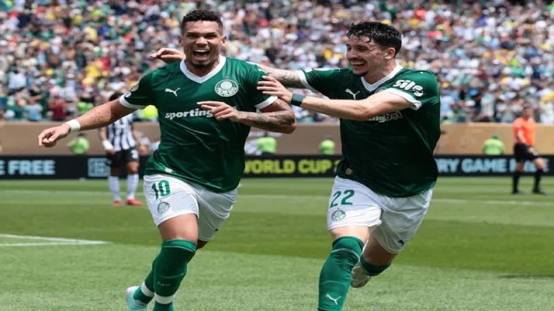 Paulinho của Palmeiras ăn mừng bàn thắng vào ngày 28 tháng 6 năm 2025