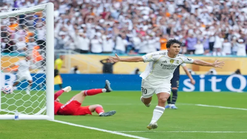 Hình ảnh Gonzalo Garcia của Real Madrid vào tháng 7 năm 2025