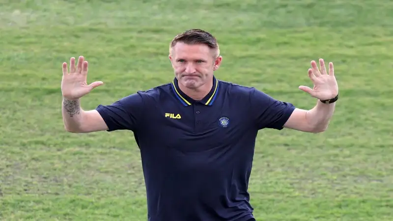 Huấn luyện viên trưởng Robbie Keane của Ferencvaros