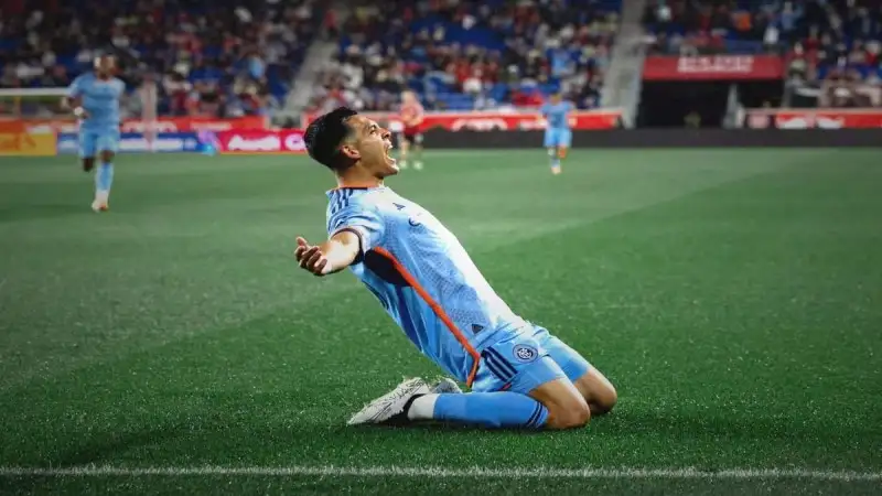 Alonso Martinez, tiền đạo của New York City FC, ăn mừng bàn thắng