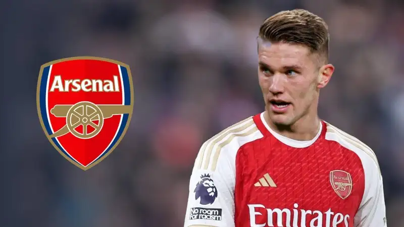Viktor Gyokeres trong màu áo Arsenal