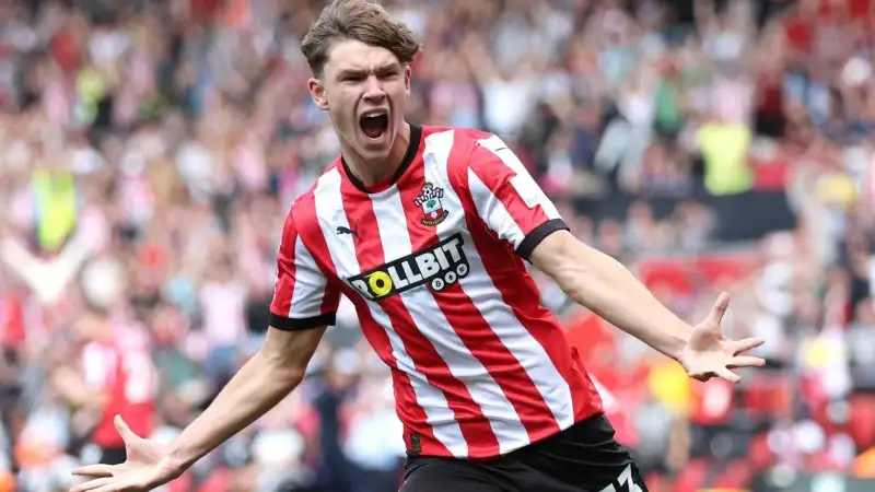 Tyler Dibling của Southampton